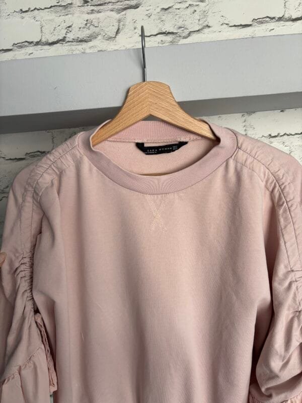 Pudrowy róż bluza M bawełna - obrazek 4